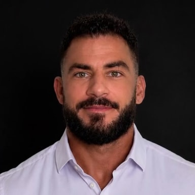 Jack Broadist, full-stack web developer — portrait